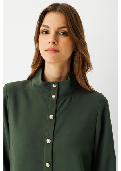 Büzgü Detaylı Elbiseli Takım Haki fırsatları