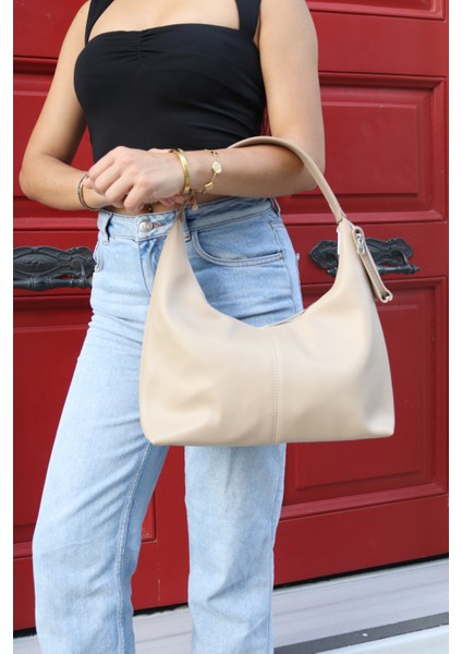 Bella Mat Deri Cüzdan Detaylı Kadın Omuz ve Kol Çantası fiyatları