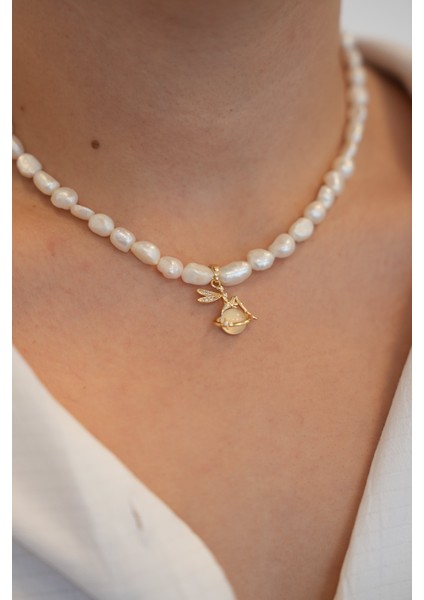 Sakız Gerçek Tatlı Su Incili Melek Detaylı Kolye