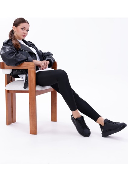 Kadın Bağcıklı Basic Sneaker Inci Detaylı Kalın Taban Spor Ayakkabı fiyatları