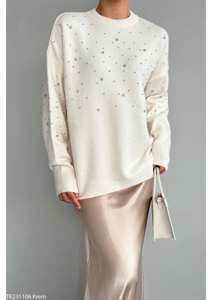 Taş Işlemeli Kazak