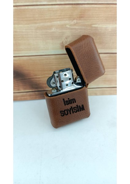 Fenerbahçe Kişiye Özel Hediyelik Hakiki Deri Kılıflı Benzinli Çakmak ve Anahtarlık 2 Li Set modelleri