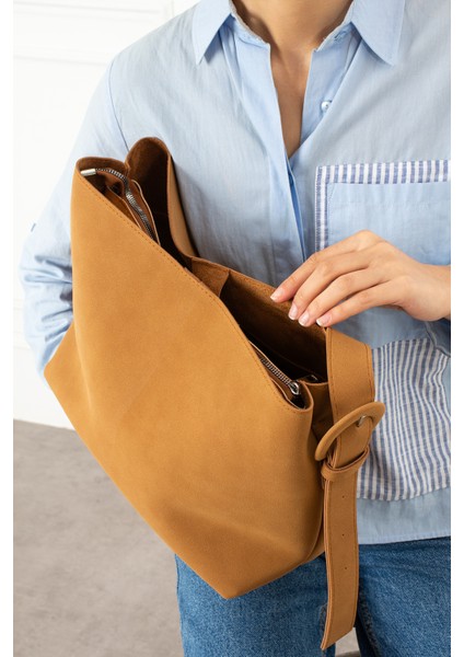 Ravenna Süet Mıknatıs Kapamalı Fermuarlı Iç Bölme Büyük Boy Shopper Kadın Omuz Çantası fırsatları