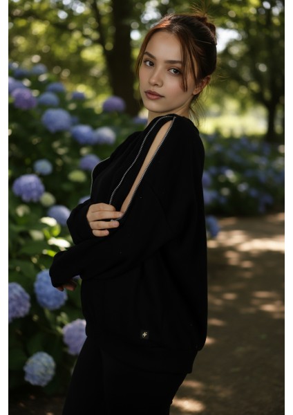 Kadın Omuzları Fermuar Detaylı Pamuklu Sweatshirt | Şık & Rahat Günlük Tarz modelleri