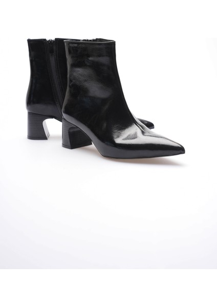 Kadın Rugan Bot Sivri Burunlu Topuklu Fermuarlı Siyah Liza
