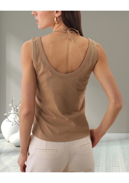 xint Kadın Regular Fit Sıfır Kol U Yaka Boyundan Bağlama Detaylı Pamuklu Bluz indirimleri