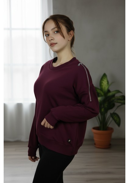 Kadın Omuzları Fermuar Detaylı Pamuklu Sweatshirt | Şık & Rahat Günlük Tarz fiyatları