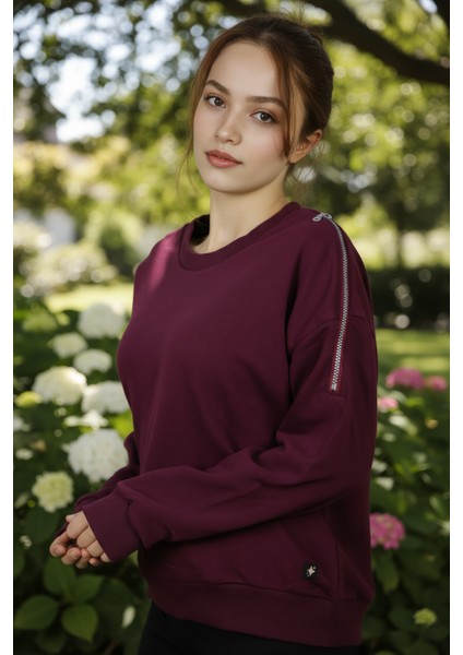 Kadın Omuzları Fermuar Detaylı Pamuklu Sweatshirt | Şık & Rahat Günlük Tarz modelleri