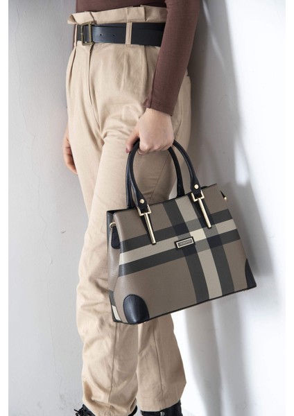 Kadın El ve Çapraz Çanta 667