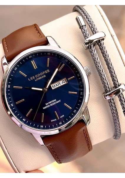 Italyan Tasarım Bileklik Hediyeli 2 Yıl Garantili 5 Atm Erkek Kol Saati ELC.08235.394