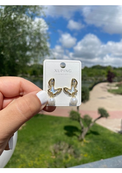 Xuping 14K Altın Kaplama Hediyelik Suya Dayanıklı Kadın Kelebek Inci Detaylı Sallantılı Şık ve Modern Baget Taşlı Zarif Küpe Parlak Görünüm Minimal Gold Küpe Günlük Kullanım fiyatları