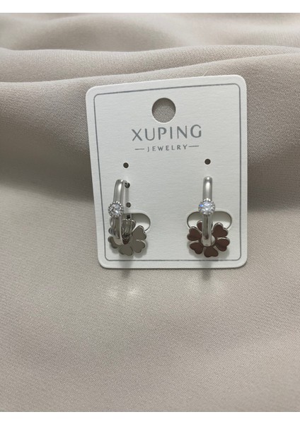 Xuping Rodyum Kaplama Hediyelik Suya Dayanıklı Kadın Halka Şık Modern Taşlı Zarif Parlak Görünüm Minimal Boşnak Pırpır Küpe Günlük Kullanım Için Ideal fiyatları