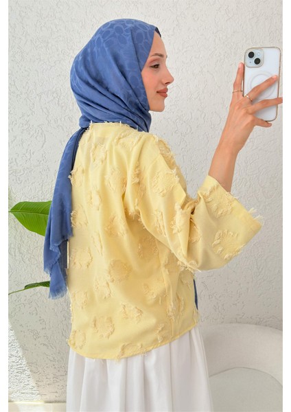 2352 Önü Bağıcıklı Eskitme Detaylı Kimono fiyatları