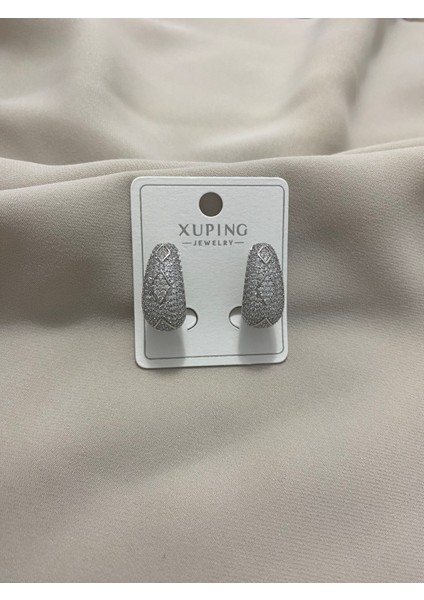 Xuping Rodyum Kaplama Hediyelik Suya Dayanıklı Kadın Halka Şık Modern Taşlı Zarif Parlak Görünüm Minimal Halka Küpe Günlük Kullanım Için Ideal