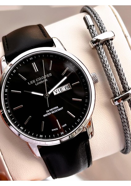 Italyan Tasarım Bileklik Hediyeli 2 Yıl Garantili 5 Atm Erkek Kol Saati ELC.08235.331