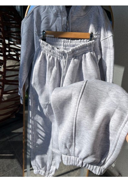 Gri Eşofman Takımı