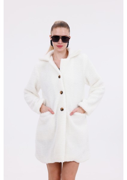 Düğmeli Cepli Kadın Peluş Kaban indirimleri