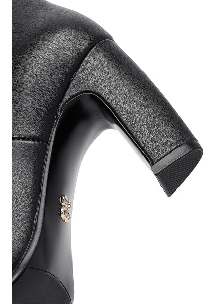 Kadın Siyah Kalın Topuklu Deri Çizme 25WFD491918