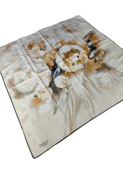 Emilya Rayon Çiçek Desenli Eşarp 90X90 cm
