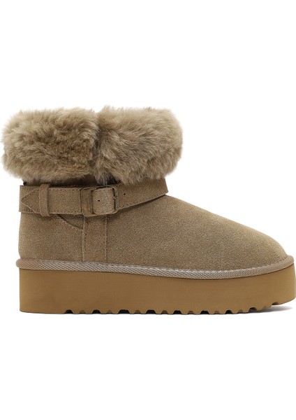 Kadın Bej Kalın Tabanlı Kürk Detaylı Süet Deri Teddy Bot 25WFD492410 fiyatları