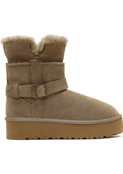 Kadın Bej Kalın Tabanlı Kürk Detaylı Süet Deri Teddy Bot 25WFD492410