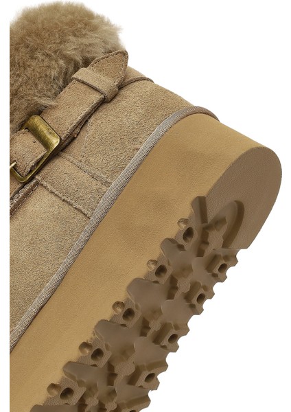 Kadın Bej Kalın Tabanlı Kürk Detaylı Süet Deri Teddy Bot 25WFD492410