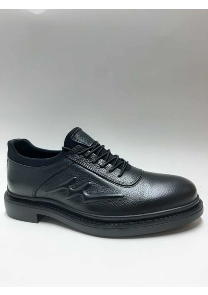 Hakiki Deri Topuklu Kauçuk Taban Siyah Renk Geniş Kalıp Kışlık Erkek Ayakkabı C-9816064MRTT fiyatları