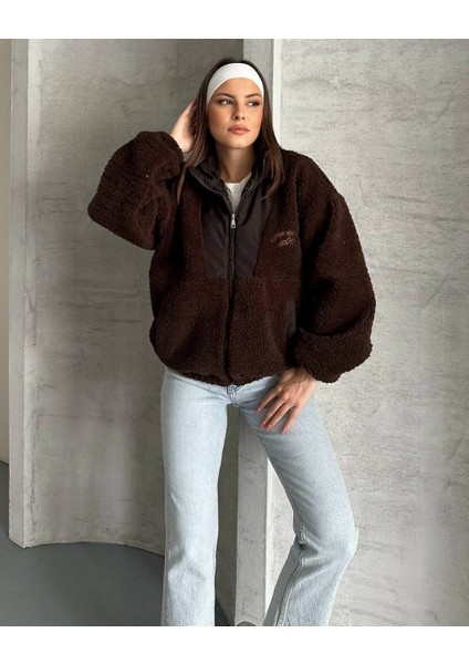 Oversize Fermuarlı Peluş Ceket fırsatları