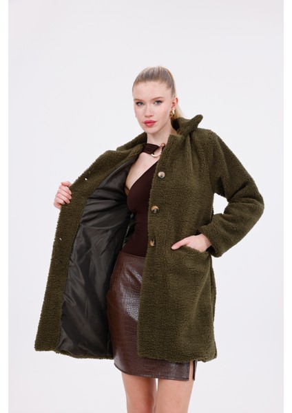 Düğmeli Cepli Kadın Peluş Kaban indirimleri