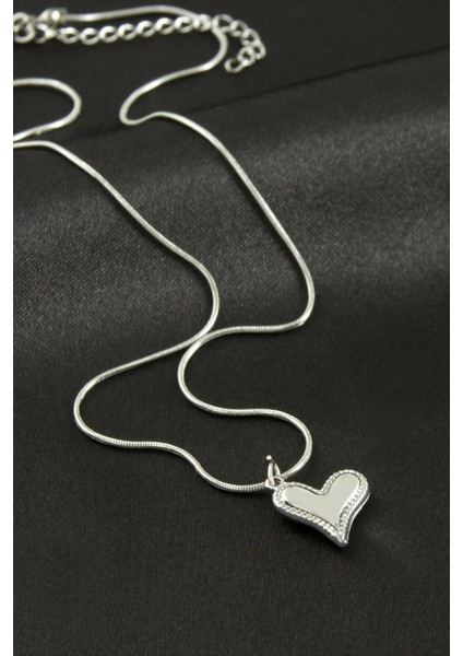 Kalp Çelik Kolye
