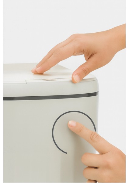 20 Litre Sensörlü Açıp Kapanan Akıllı Teknolojik Çöp Kovası 4 Pil Yanında fiyatları