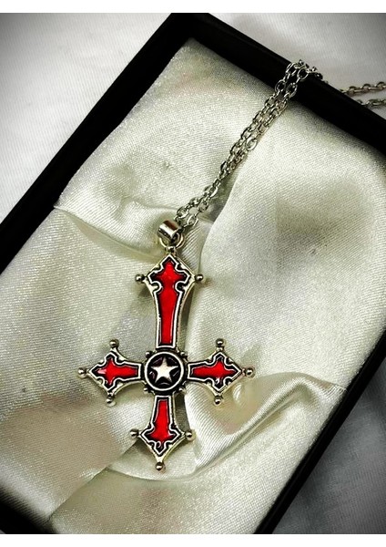Yıldızlı Gotik Ters Haç Kolye fiyatları