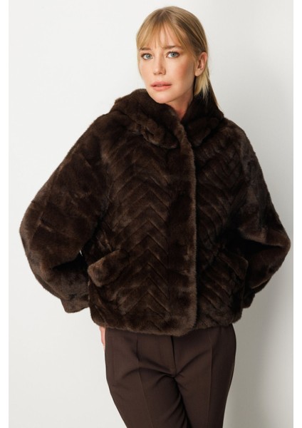 Kapüşonlu Peluş Mont Kahve 06903 fiyatları