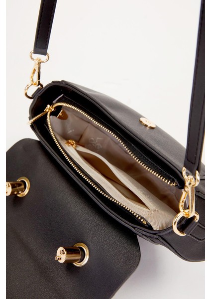 930493 Kadın El Çantası Siyah indirimleri