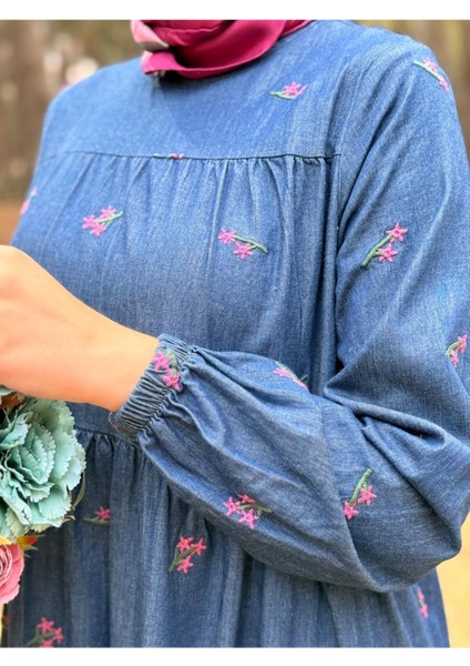 Ankanoor Çiçek Nakışlı Kot Elbise ANKA251896