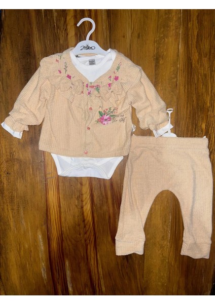 3-12 Aylık Üçlü Takım Bej