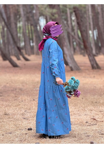 Ankanoor Çiçek Nakışlı Kot Elbise ANKA251896 fırsatları