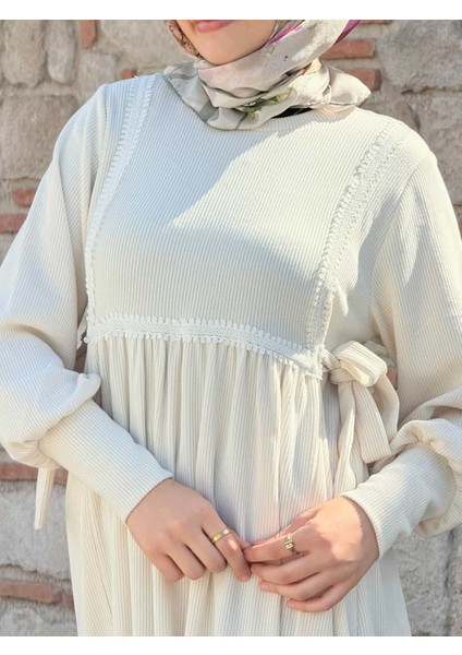 Yandan Bağlamalı Dantelli Örme Elbise 255105 indirimleri