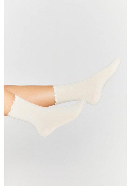 Bambu Kadın Lastiksiz Krem Fırfırlı Lastiksiz Dikişsiz Kadın Krem Soket Çorap/iz Bırakmaz/sıkmayan Çorap fiyatları