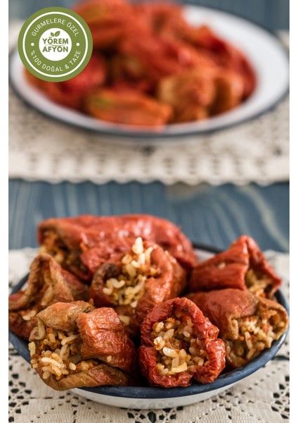 Yörem Afyon Afyon Yöresinden Anadolu Tencerelerinin Kırmızı Gülü Hakiki Kurutulmuş Dolmalık Köy Biberi | 25 Adet fiyatları