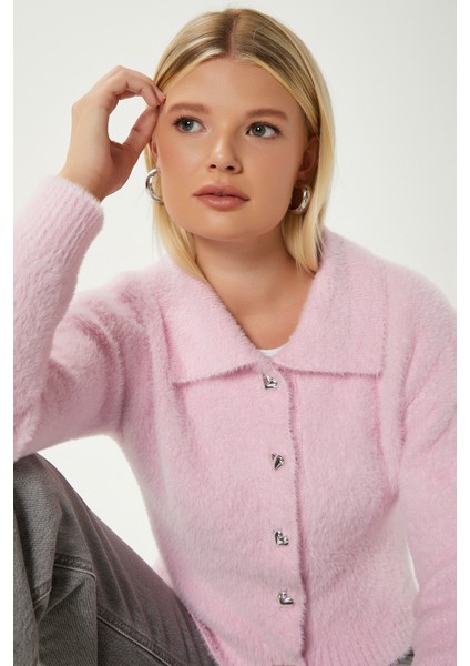 Kadın Date Yumuşak Sakallı Kalp Düğmeli Polo Yaka Pembe Triko Hırka modelleri