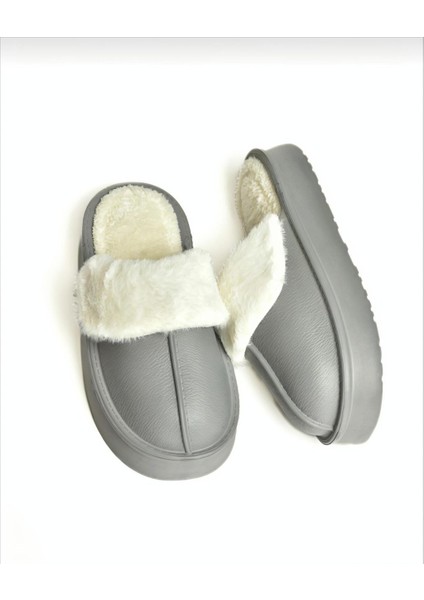 Kadın Içi Tüylü Ev Terliği