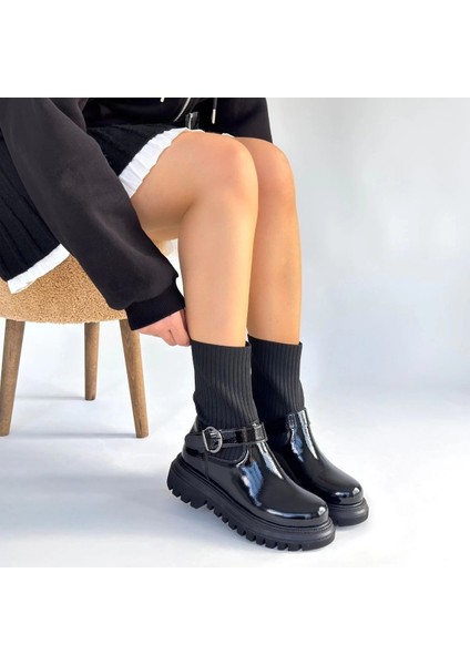 Zerta Siyah Rugan Streçli Bot fırsatları