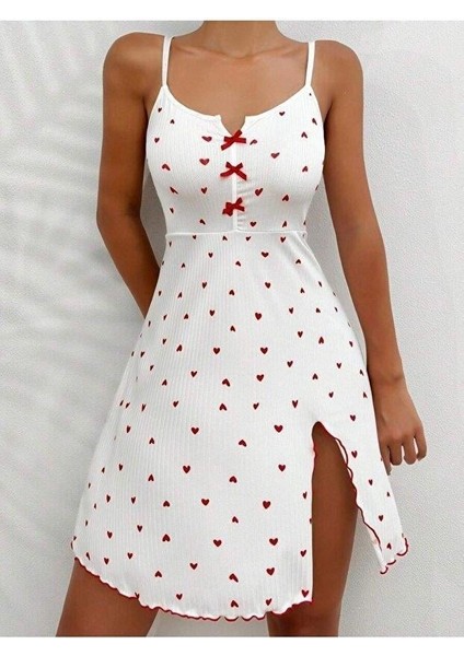 Kadın Beyaz Kırmızı Kalp Desenli Askılı Elbise 5066 fırsatları