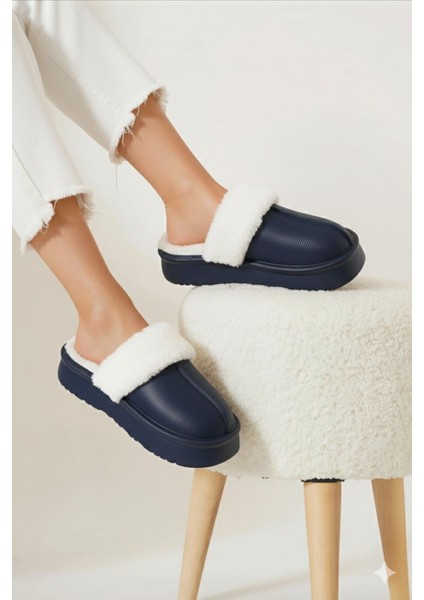 Kadın Içi Tüylü Ev Terliği fırsatları