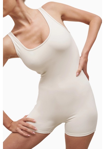 Base Sculpting Short Unitard Şekillendirici Atletik Kadın Tulum indirimleri