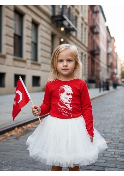 Çocuk Pamuklu Atatürk ve Imza Baskılı Uzun Kollu T-Shirt