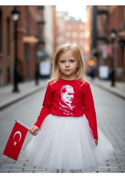 Çocuk Pamuklu Atatürk ve Imza Baskılı Uzun Kollu T-Shirt