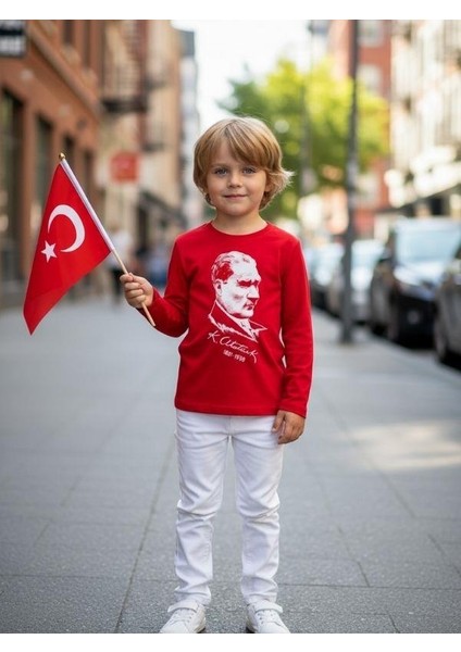 Çocuk Pamuklu Atatürk ve Imza Baskılı Uzun Kollu T-Shirt