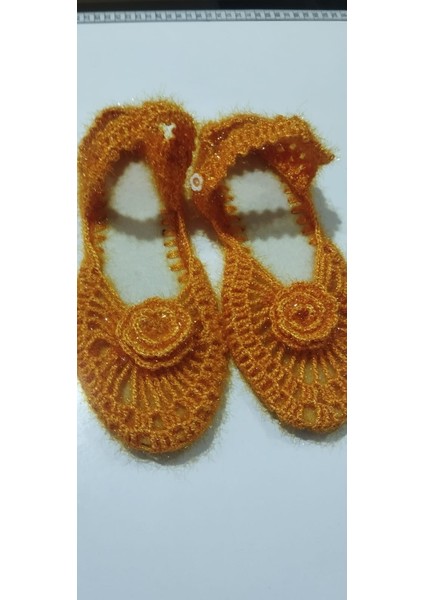 El Yapımı Örgü Terlik